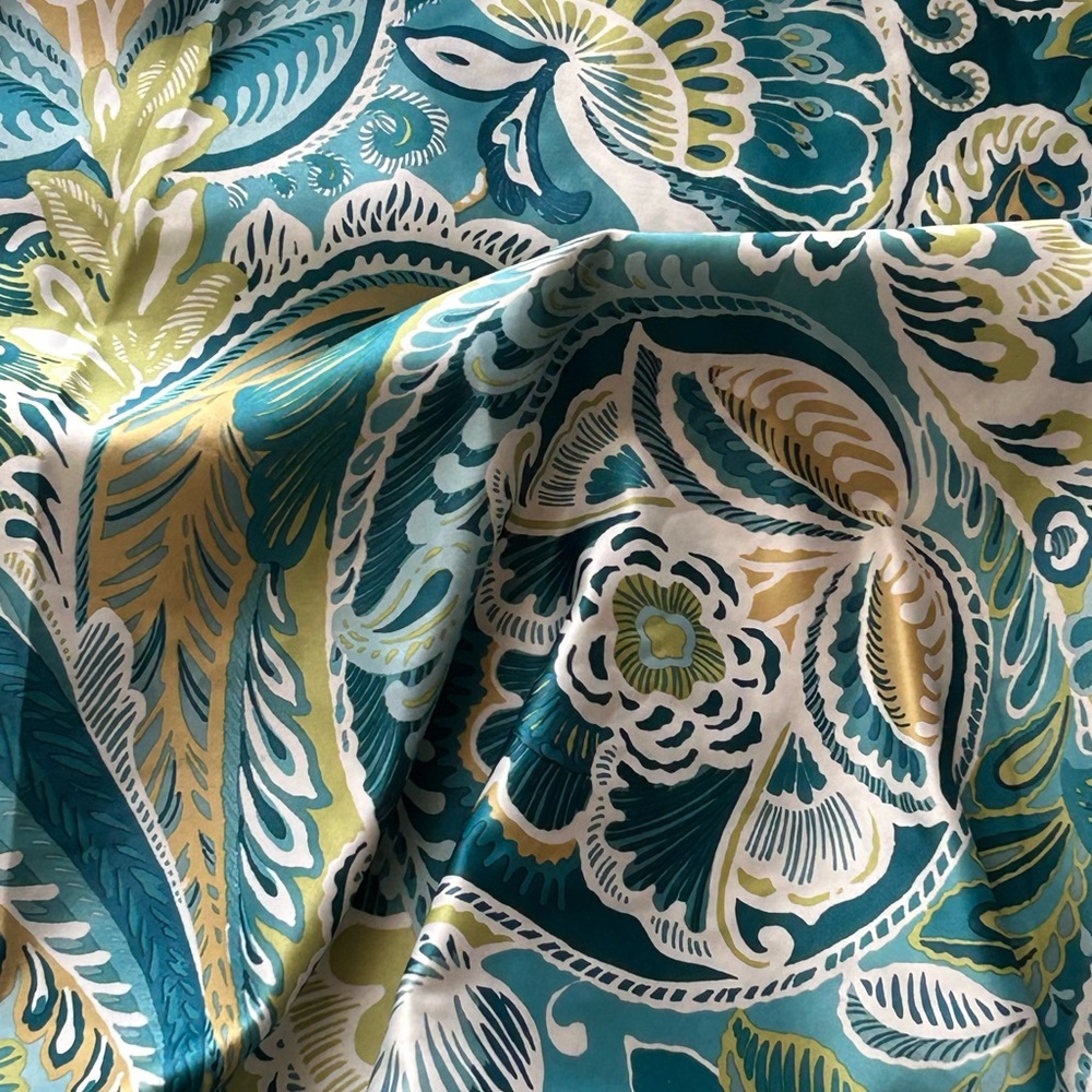 Pier 1 Imports Vibrant Paisley Queen Duvet Cover and 2 Pillow Shams Gorgeous - Picture 7 of 10